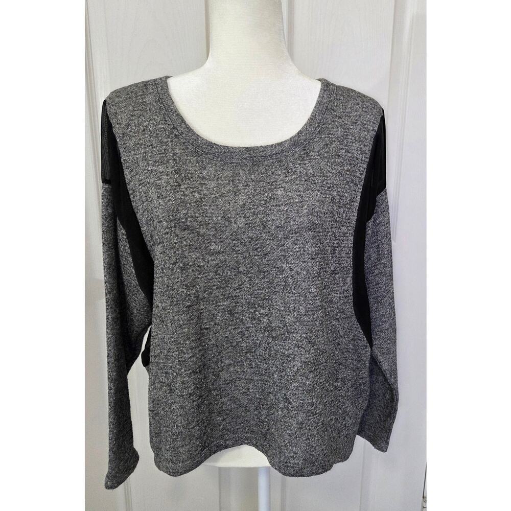 Design R + D Black Top Sheer Black By Armpits Woman's Size M